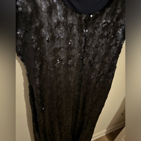 Kay Unger Navy Blue Sequin Formal Gown | Cap Sleeve | Scoop Neck | Sz 16 | A06 - Picture 8 of 12